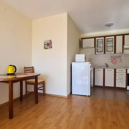 Golf Club Apartment *